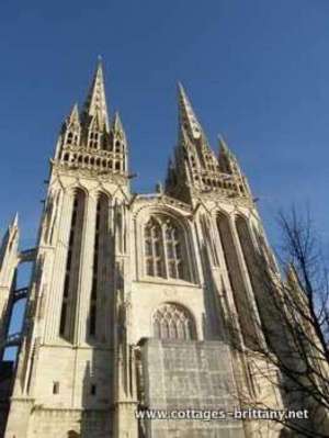 cathedral Quimper (2).JPG