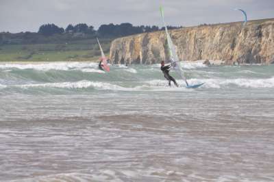 wind surfing beach goulien.JPG